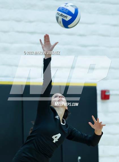 Thumbnail 1 in Oaks Christian @ Calabasas photogallery.