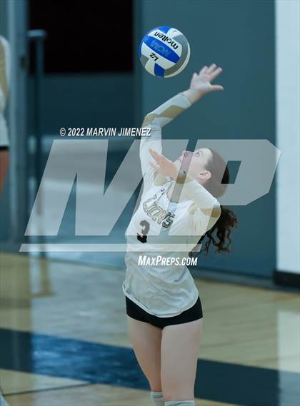 Thumbnail 2 in Oaks Christian @ Calabasas photogallery.