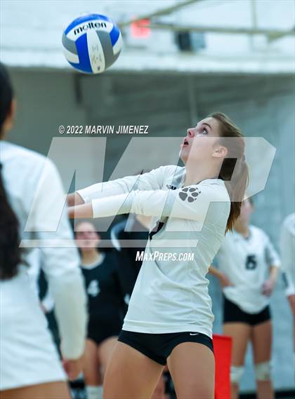 Thumbnail 1 in Oaks Christian @ Calabasas photogallery.