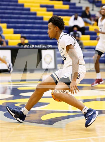 Thumbnail 3 in Pinson Valley @ Pebblebrook (Champions Classic Atlanta) photogallery.