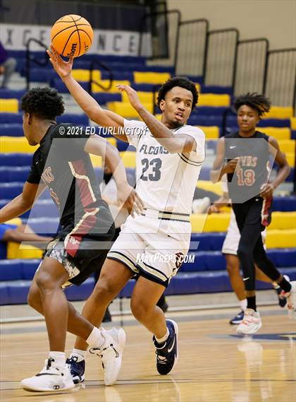 Thumbnail 3 in Pinson Valley @ Pebblebrook (Champions Classic Atlanta) photogallery.