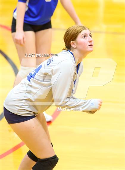 Thumbnail 2 in Mount Academy vs. Shelter Island (NYSPHSAA Class D Regional Semifinal) photogallery.