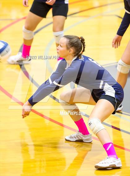 Thumbnail 2 in Mount Academy vs. Shelter Island (NYSPHSAA Class D Regional Semifinal) photogallery.