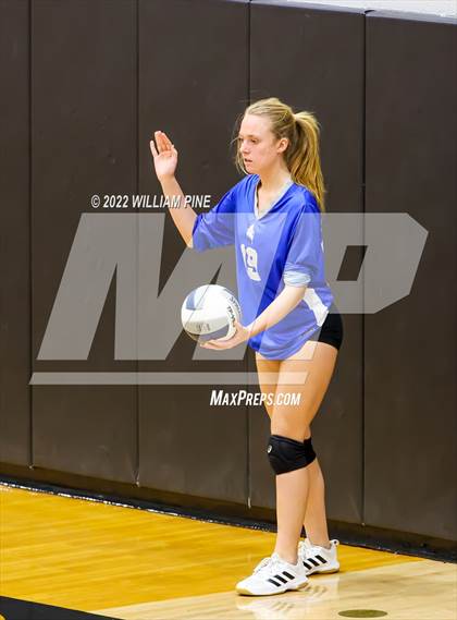 Thumbnail 1 in Mount Academy vs. Shelter Island (NYSPHSAA Class D Regional Semifinal) photogallery.