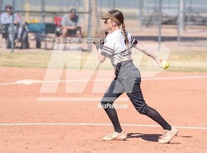 Thumbnail 3 in Highland vs. Apache Junction (Dobson/Westwood Invitational) photogallery.