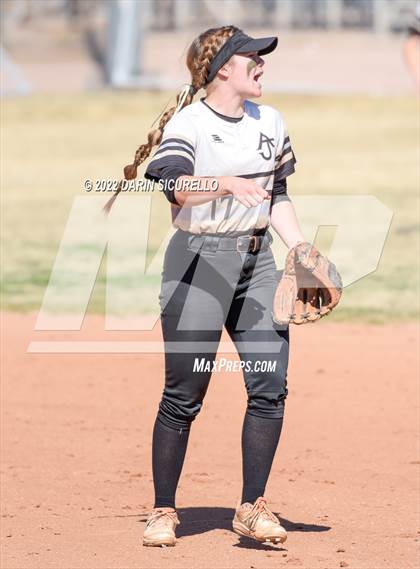 Thumbnail 1 in Highland vs. Apache Junction (Dobson/Westwood Invitational) photogallery.