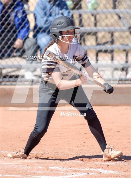 Thumbnail 2 in Highland vs. Apache Junction (Dobson/Westwood Invitational) photogallery.