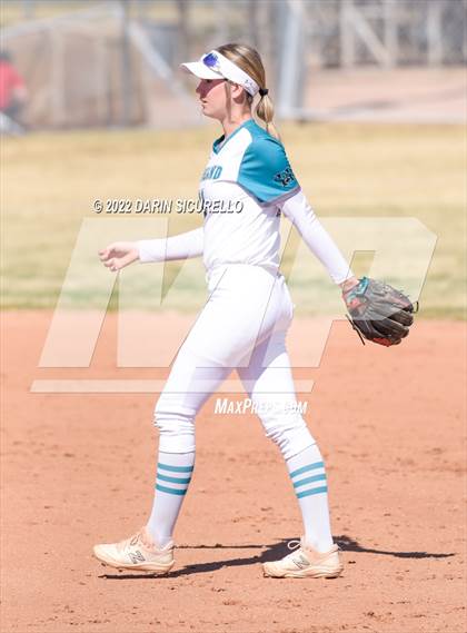 Thumbnail 2 in Highland vs. Apache Junction (Dobson/Westwood Invitational) photogallery.