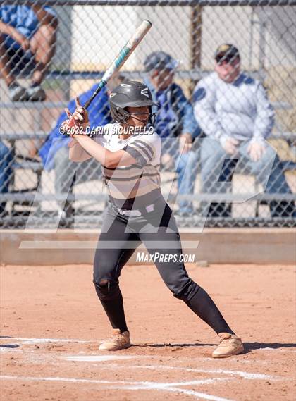 Thumbnail 3 in Highland vs. Apache Junction (Dobson/Westwood Invitational) photogallery.