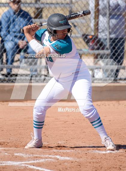 Thumbnail 3 in Highland vs. Apache Junction (Dobson/Westwood Invitational) photogallery.