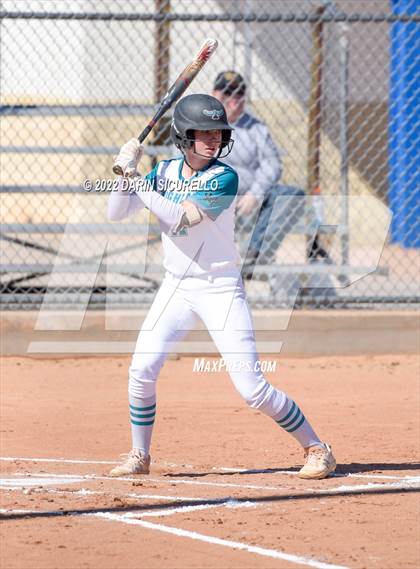 Thumbnail 1 in Highland vs. Apache Junction (Dobson/Westwood Invitational) photogallery.