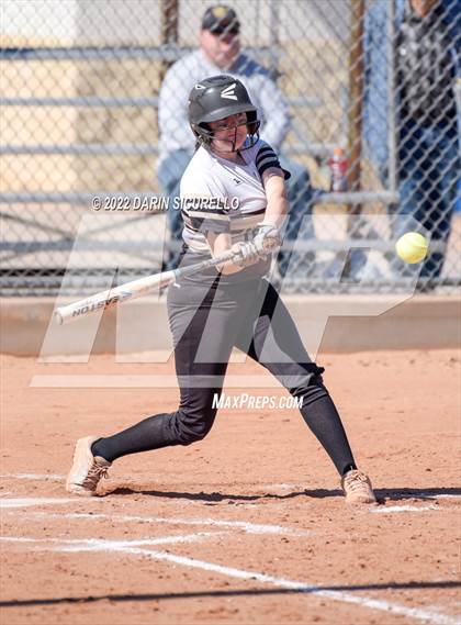 Thumbnail 2 in Highland vs. Apache Junction (Dobson/Westwood Invitational) photogallery.