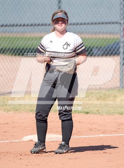 Thumbnail 2 in Highland vs. Apache Junction (Dobson/Westwood Invitational) photogallery.