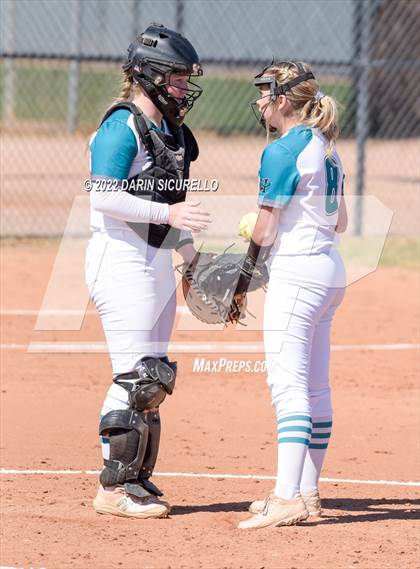 Thumbnail 3 in Highland vs. Apache Junction (Dobson/Westwood Invitational) photogallery.