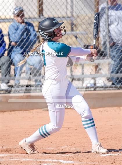 Thumbnail 2 in Highland vs. Apache Junction (Dobson/Westwood Invitational) photogallery.