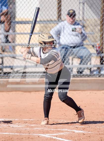 Thumbnail 3 in Highland vs. Apache Junction (Dobson/Westwood Invitational) photogallery.