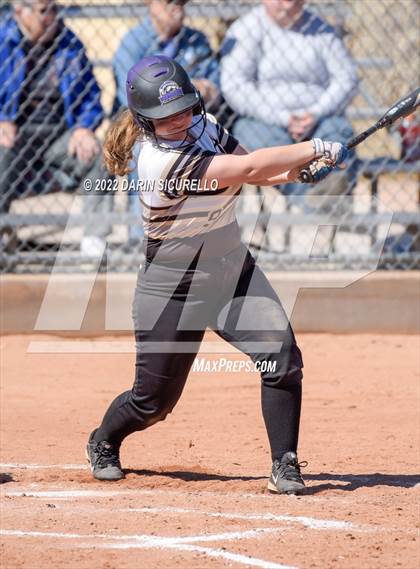 Thumbnail 1 in Highland vs. Apache Junction (Dobson/Westwood Invitational) photogallery.