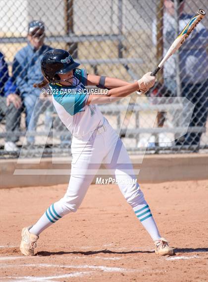 Thumbnail 3 in Highland vs. Apache Junction (Dobson/Westwood Invitational) photogallery.