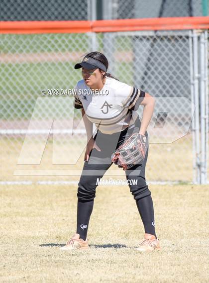 Thumbnail 3 in Highland vs. Apache Junction (Dobson/Westwood Invitational) photogallery.