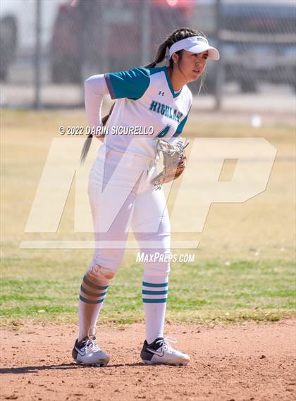 Thumbnail 1 in Highland vs. Apache Junction (Dobson/Westwood Invitational) photogallery.