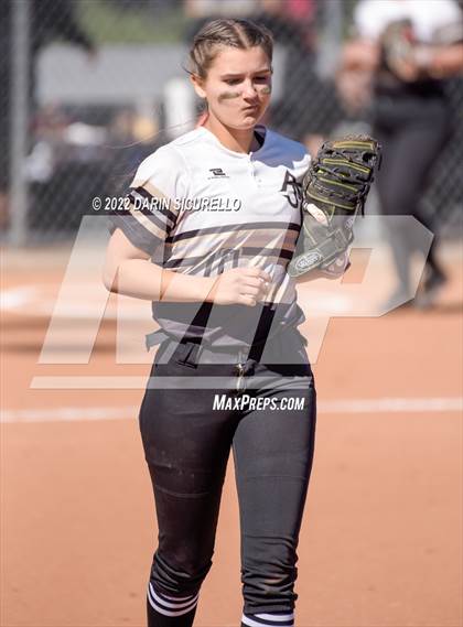 Thumbnail 1 in Highland vs. Apache Junction (Dobson/Westwood Invitational) photogallery.