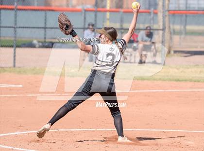 Thumbnail 2 in Highland vs. Apache Junction (Dobson/Westwood Invitational) photogallery.