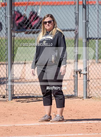Thumbnail 3 in Highland vs. Apache Junction (Dobson/Westwood Invitational) photogallery.
