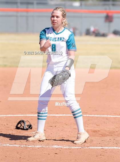 Thumbnail 3 in Highland vs. Apache Junction (Dobson/Westwood Invitational) photogallery.