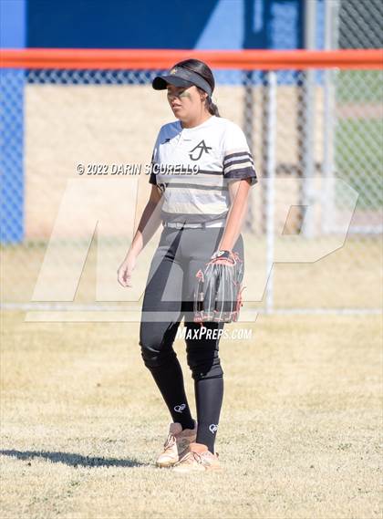 Thumbnail 2 in Highland vs. Apache Junction (Dobson/Westwood Invitational) photogallery.