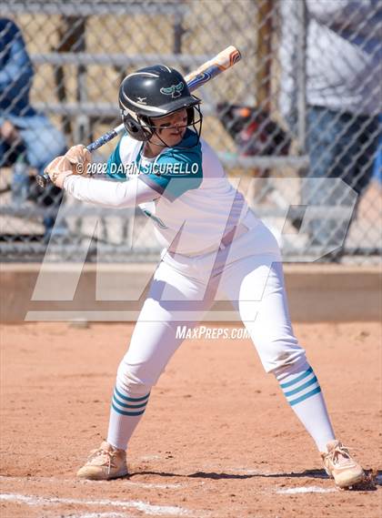 Thumbnail 3 in Highland vs. Apache Junction (Dobson/Westwood Invitational) photogallery.