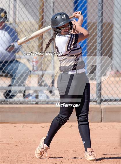 Thumbnail 3 in Highland vs. Apache Junction (Dobson/Westwood Invitational) photogallery.
