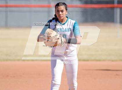 Thumbnail 3 in Highland vs. Apache Junction (Dobson/Westwood Invitational) photogallery.