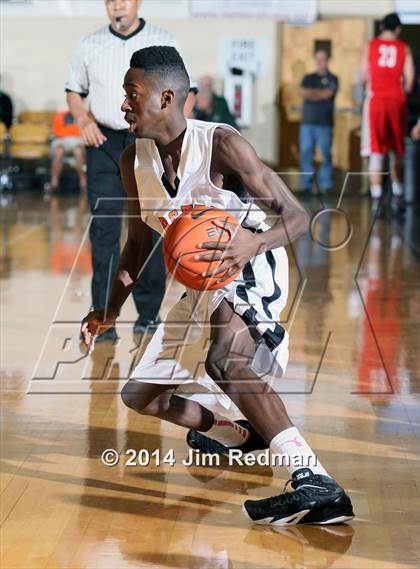Thumbnail 1 in Webster Groves vs Mater Dei (City of Palms Classic) photogallery.