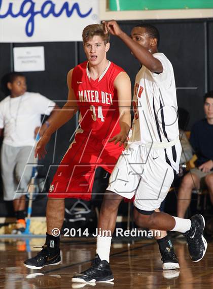 Thumbnail 2 in Webster Groves vs Mater Dei (City of Palms Classic) photogallery.