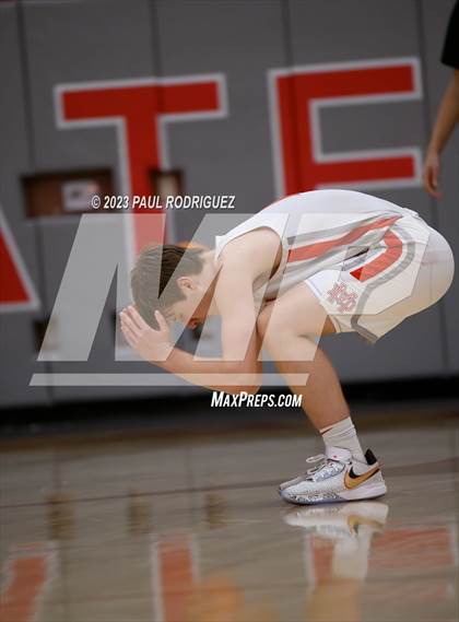 Thumbnail 1 in Mira Costa vs. Mater Dei (CIF SS Division 1 Semifinal) photogallery.