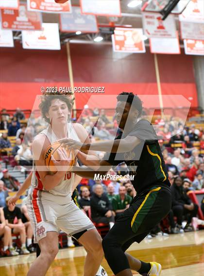 Thumbnail 1 in Mira Costa vs. Mater Dei (CIF SS Division 1 Semifinal) photogallery.