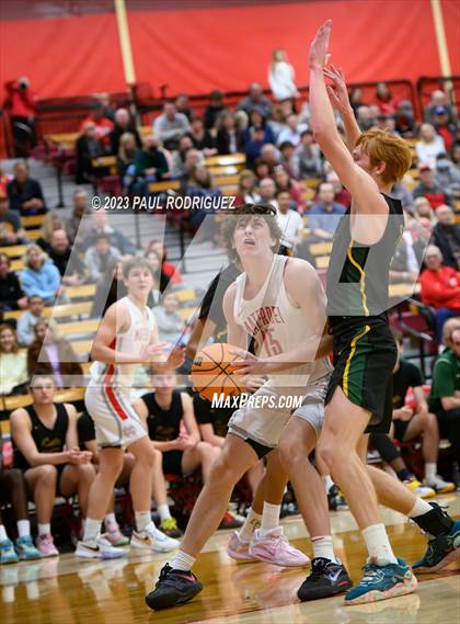 Thumbnail 3 in Mira Costa vs. Mater Dei (CIF SS Division 1 Semifinal) photogallery.