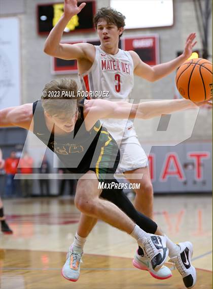 Thumbnail 1 in Mira Costa vs. Mater Dei (CIF SS Division 1 Semifinal) photogallery.