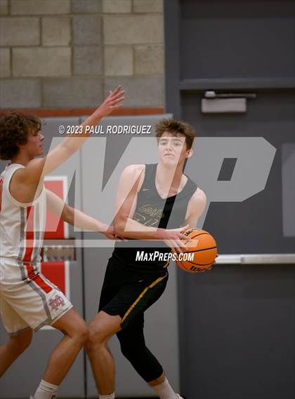 Thumbnail 1 in Mira Costa vs. Mater Dei (CIF SS Division 1 Semifinal) photogallery.