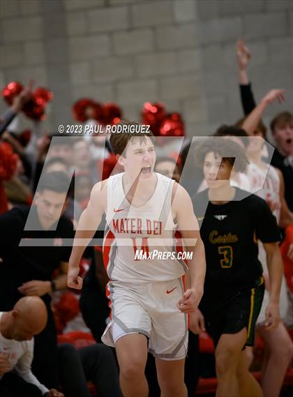 Thumbnail 3 in Mira Costa vs. Mater Dei (CIF SS Division 1 Semifinal) photogallery.