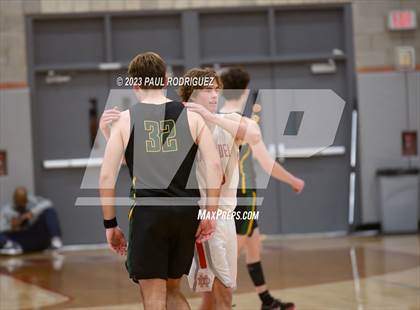 Thumbnail 1 in Mira Costa vs. Mater Dei (CIF SS Division 1 Semifinal) photogallery.