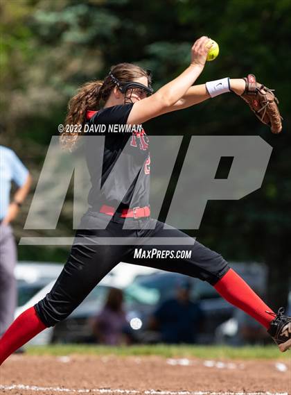 Thumbnail 2 in Avon vs. Fitch (CIAC Class L Quarterfinal) photogallery.