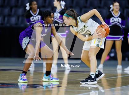 Thumbnail 1 in Bellevue East vs. Gretna photogallery.