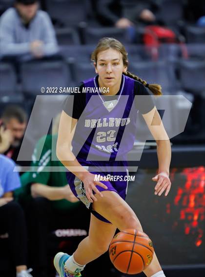 Thumbnail 2 in Bellevue East vs. Gretna photogallery.