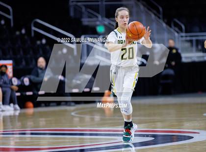 Thumbnail 3 in Bellevue East vs. Gretna photogallery.