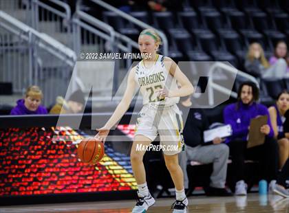 Thumbnail 2 in Bellevue East vs. Gretna photogallery.