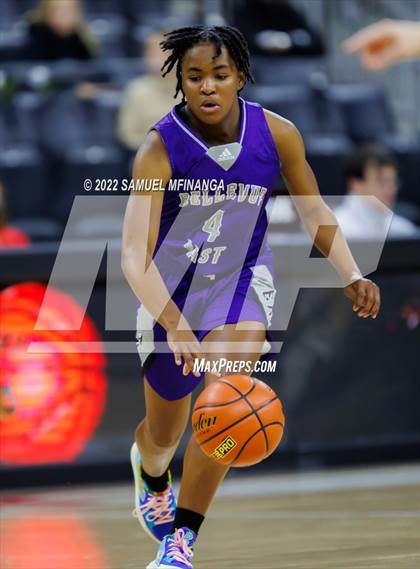 Thumbnail 2 in Bellevue East vs. Gretna photogallery.
