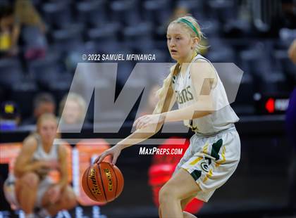 Thumbnail 1 in Bellevue East vs. Gretna photogallery.