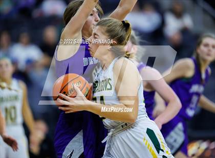 Thumbnail 1 in Bellevue East vs. Gretna photogallery.