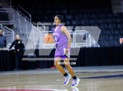 Thumbnail 3 in Bellevue East vs. Gretna photogallery.